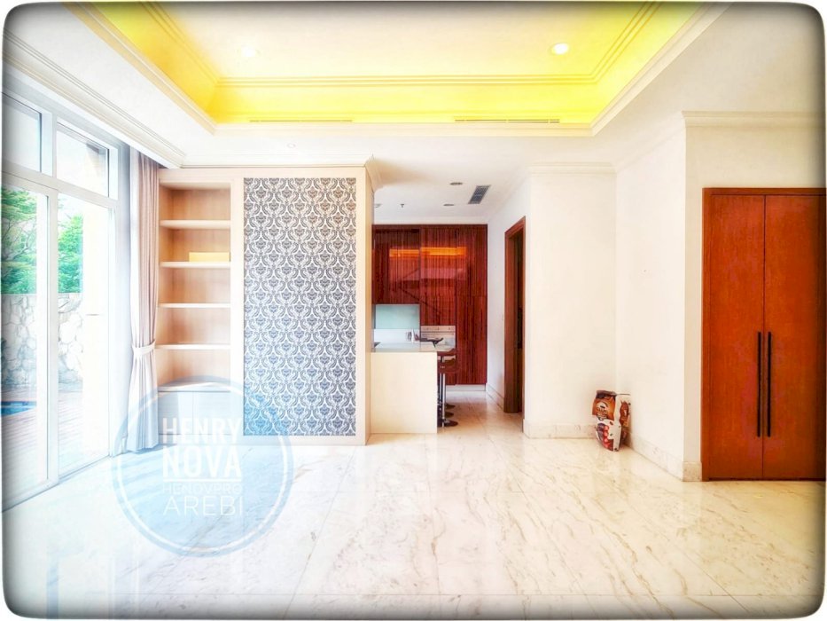 Botanica Apartment Town House Private Pool Dekat Binus University