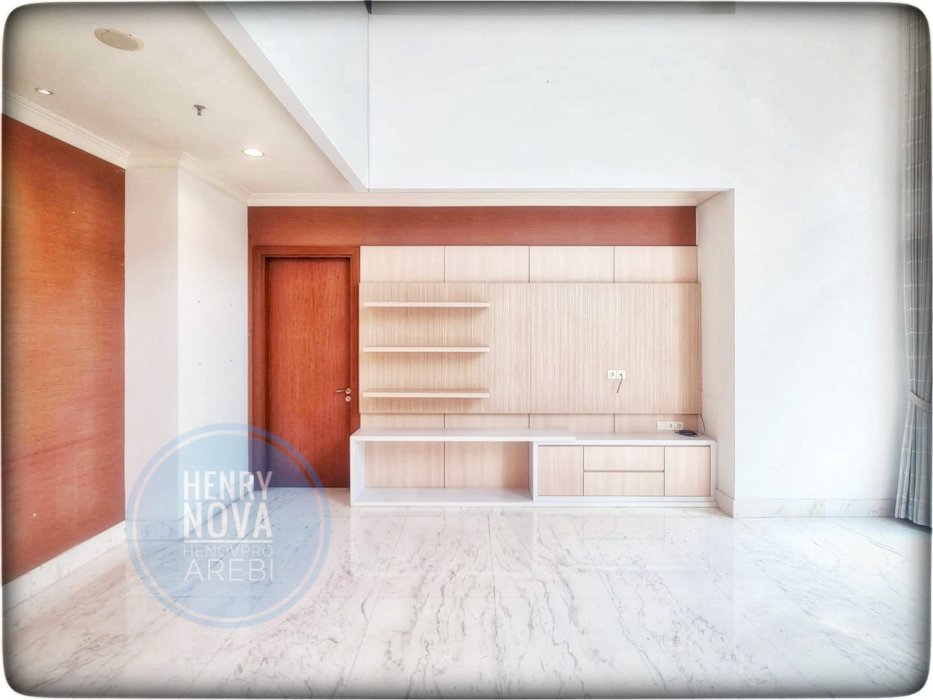 Botanica Apartment Town House Private Pool Dekat Binus University