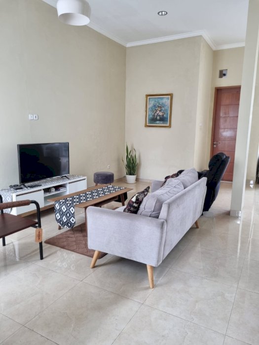 Rumah Minimalis Semi Furnish Area Tubagus Ismail Dago
