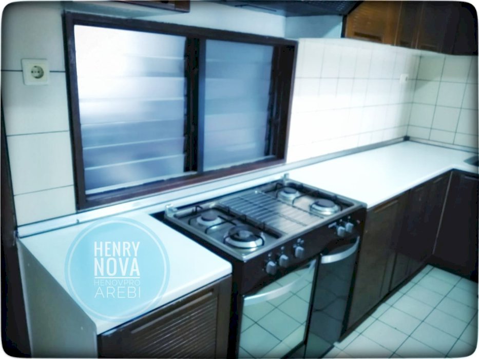 Disewa Park Royale Executive 3BR Full Furnish Best City View