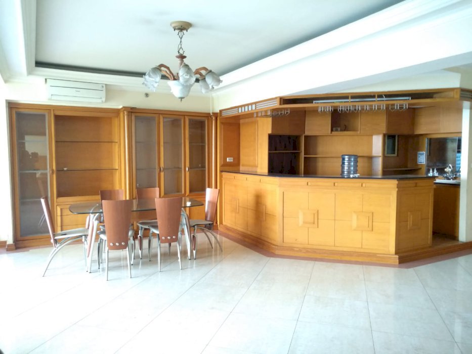 Taman Anggrek Condominium Unit Combine 3+1BR TURUN HARGA JUAL CEPAT