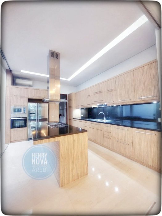 KEMANG MODERN TROPICAL STYLE BARU RENOV TURUN HARGA
