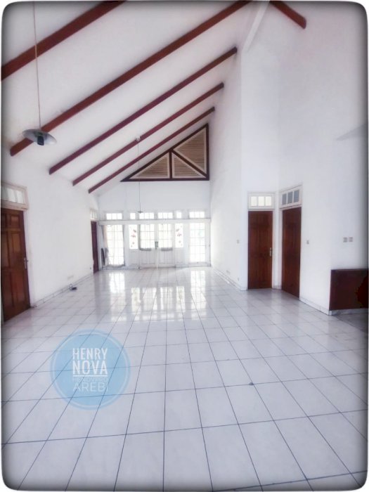 Dijual Rumah Kemang Arco Area