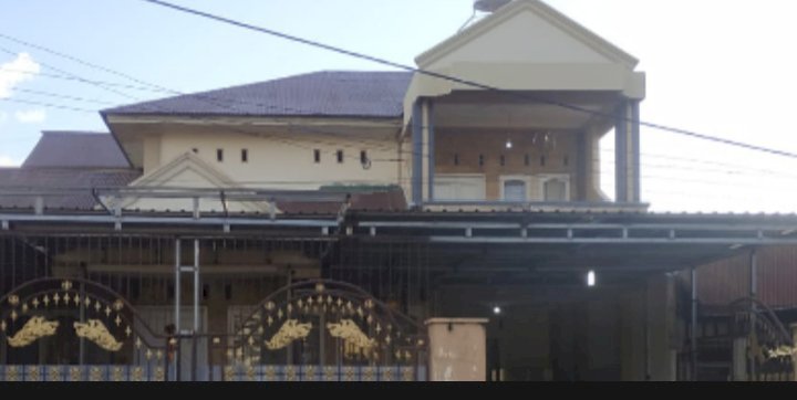 Rumah dijual beserta perabot di kota kupang area BTN
