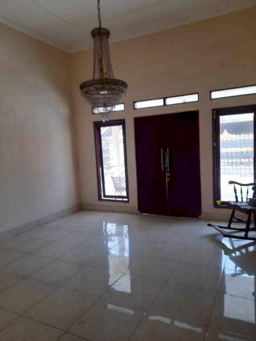 Dijual rumah full renovasi