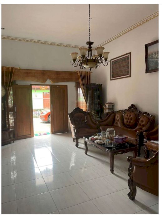 Di jual rumah di pusat kota wates kulon progo