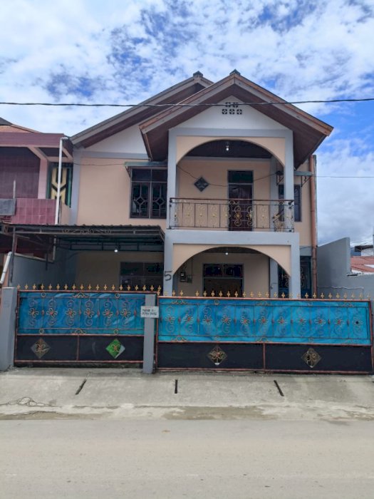 Dijual Rumah Daerah Perumnas 1 Waena, Aksesoris Pinggir Jalan