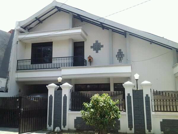 DIJUAL RUMAH MURAH 2 LANTAI DI MARGOREJO SURABAYA