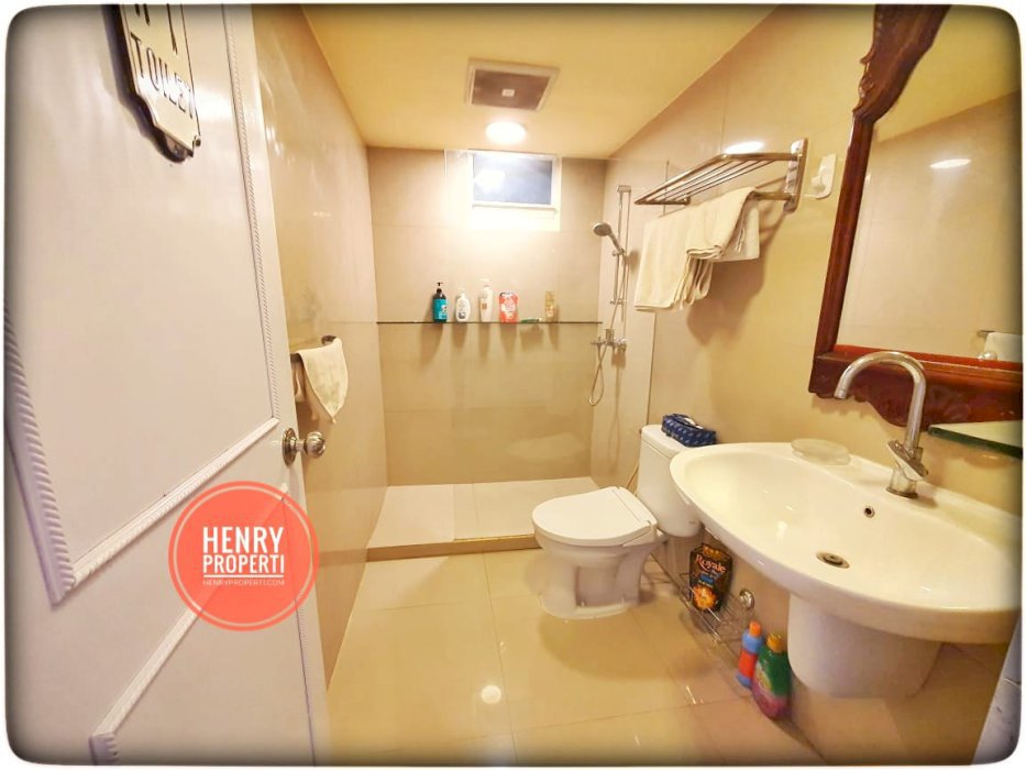 Taman Anggrek Condominium 2+1BR RENOV UNIT SUDUT TURUN HARGA