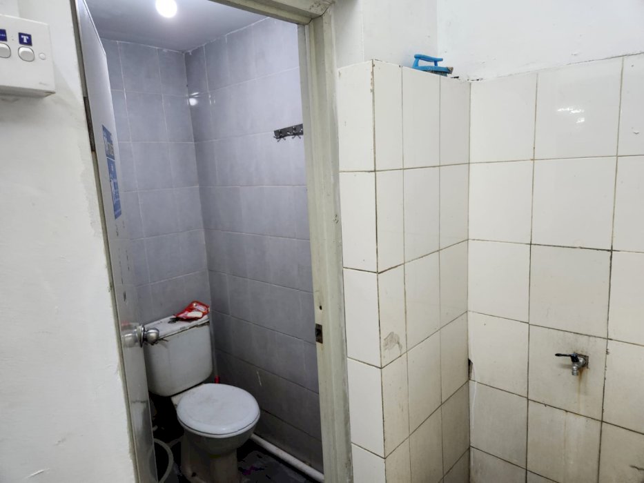 Disewa Rukan Hayam Wuruk Lokasi Strategis 5 lantai Cocok unt Kos² an