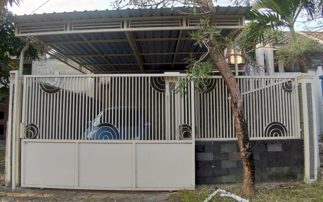 Di Jual Rumah Siap Huni Lokasi Menganti Gresik