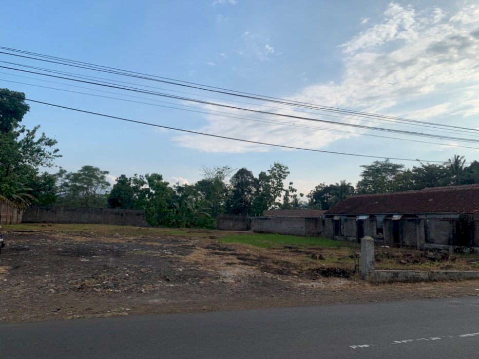 Jual tanah SHM lokasi strategis
