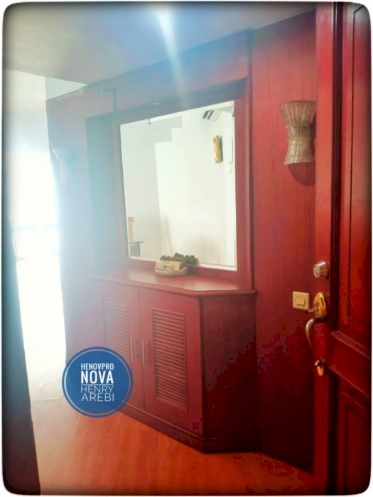 Taman Anggrek Unit 2+1BR Full Renov + Furnish City View SEWA BULANAN