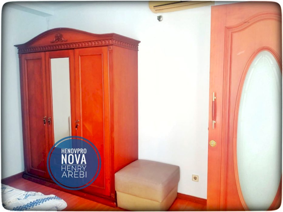 Taman Anggrek Unit 2+1BR Full Renov + Furnish City View SEWA BULANAN