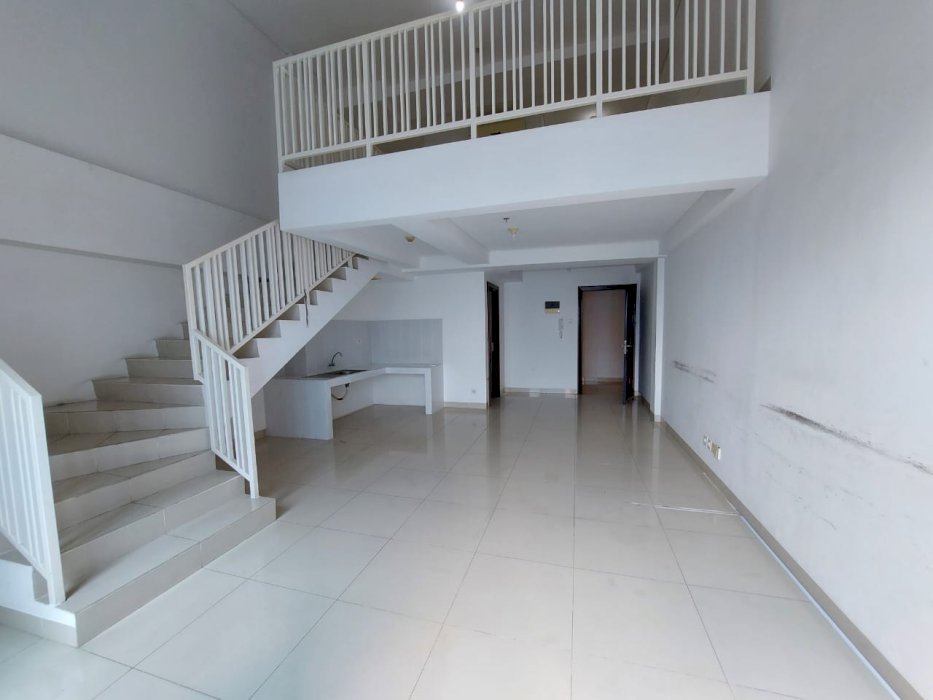 Soho @Podomoro City Office Space For Rent Mid Floor with City View