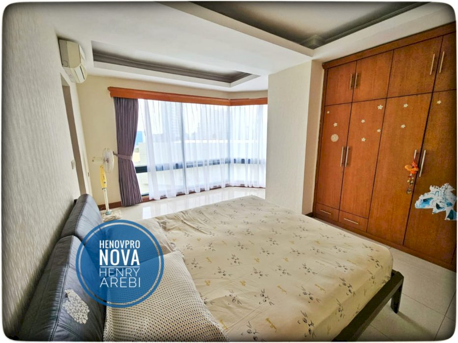 Taman Anggrek Unit 3+1BR Full Renov + Furnish City View
