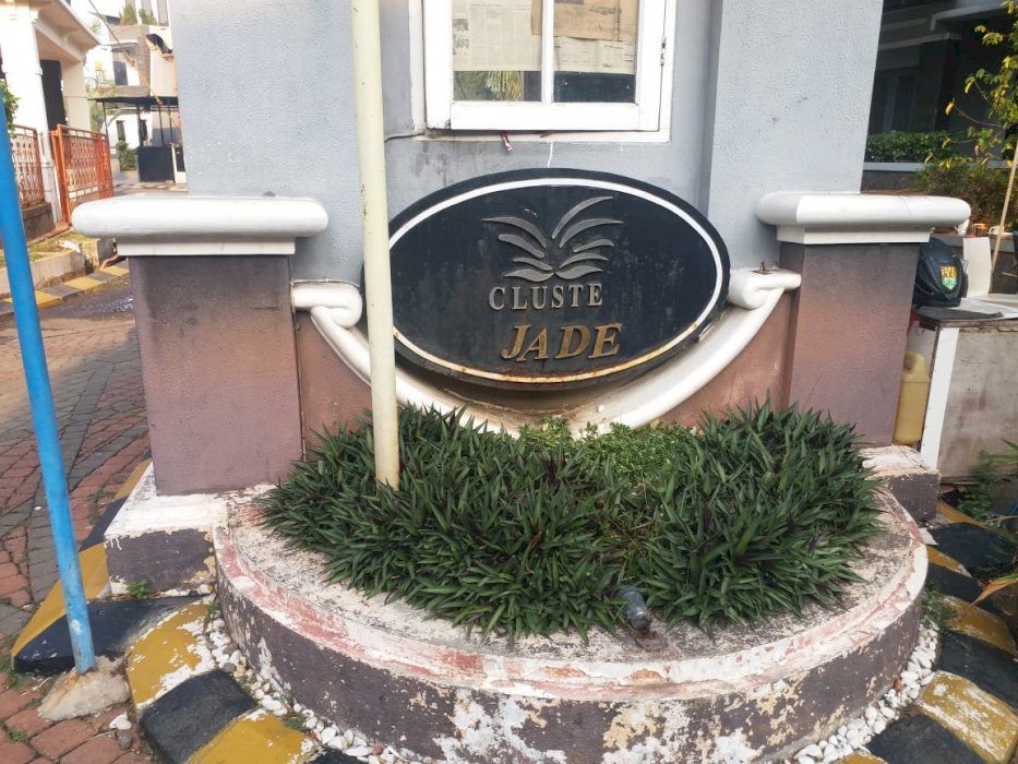 Rumah Permata Mediterania 2 Lt. SHM Hoek Dijual Dibawah Appraisal