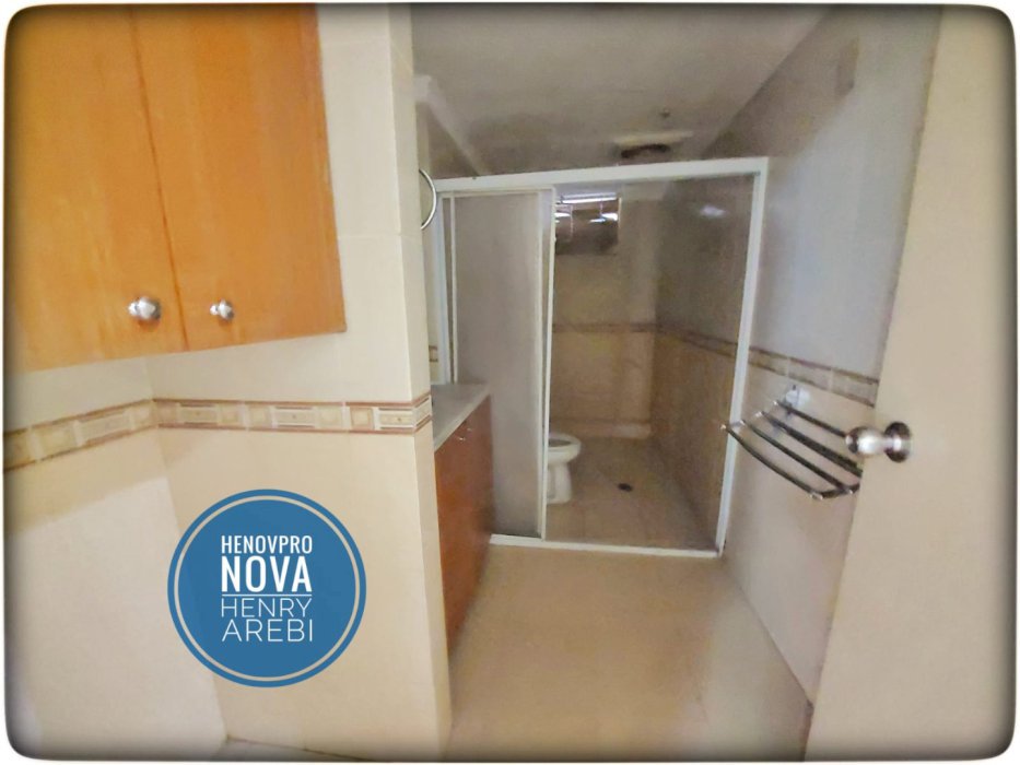 Taman Anggrek Condo 3+1BR Best City View Dekat Mall CP+TA Termurah