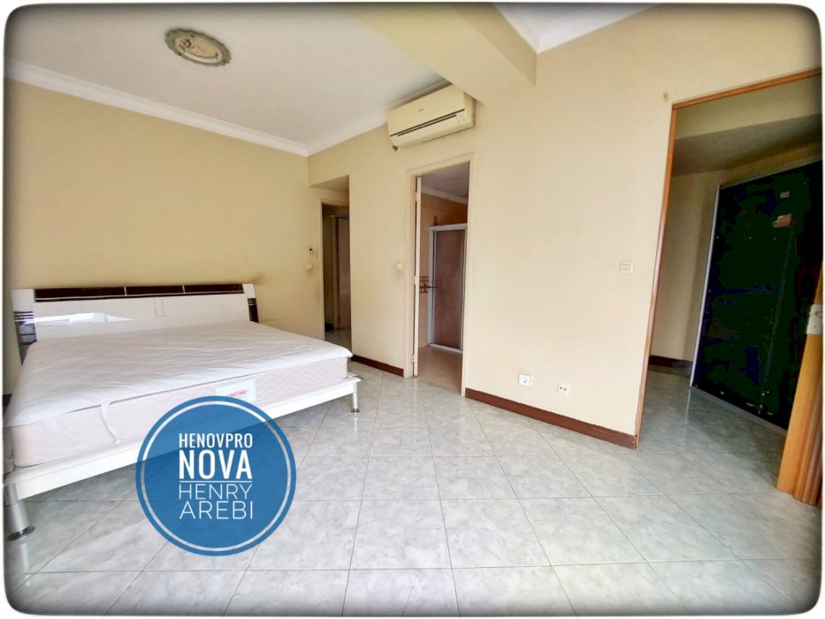 Taman Anggrek Condo 3+1BR Best City View Dekat Mall CP+TA Termurah