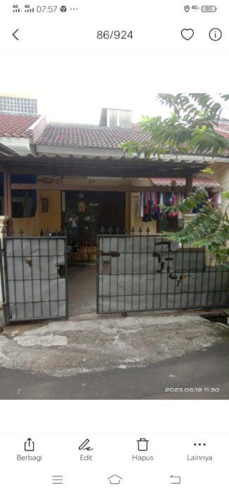 Rumah dijual di villa Dago