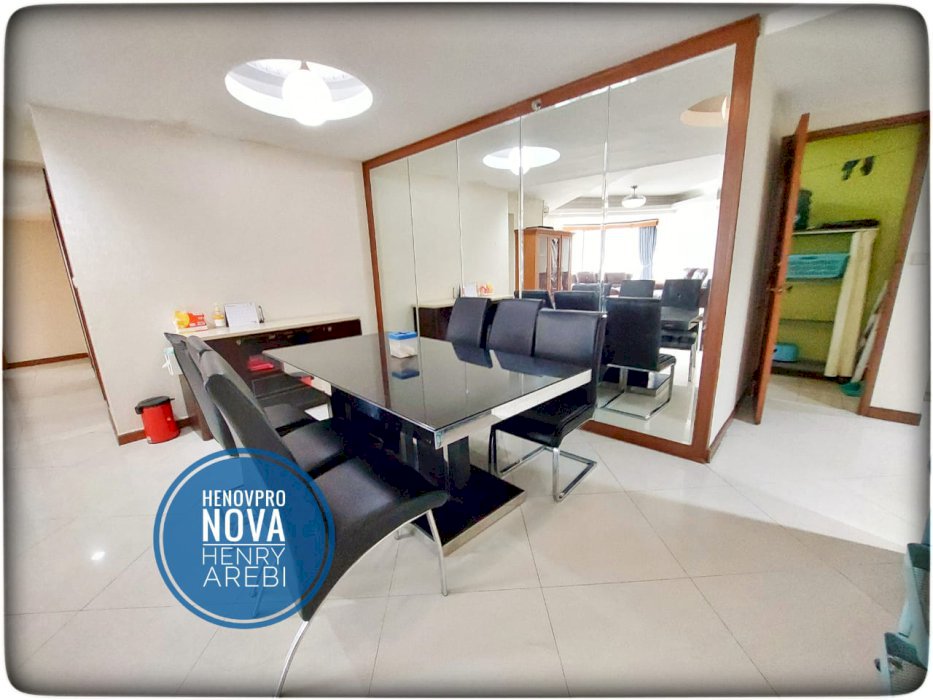 taman Anggrek Unit 3+1BR Full Furnish City+Pool View