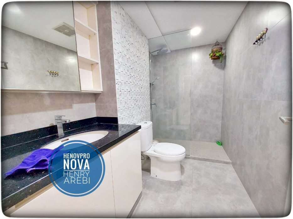 Taman Anggrek Unit WOW CANTIK 3+1 BR Full Furnish City View