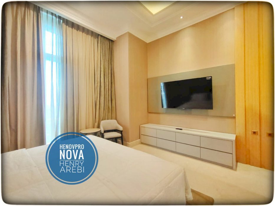 Pacific Place Residence Unit Terbaik 4BR+Study City View Furnish