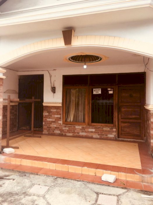 DIJUAL RUMAH SIAP HUNI MATRAMAN JAKARTA TIMUR