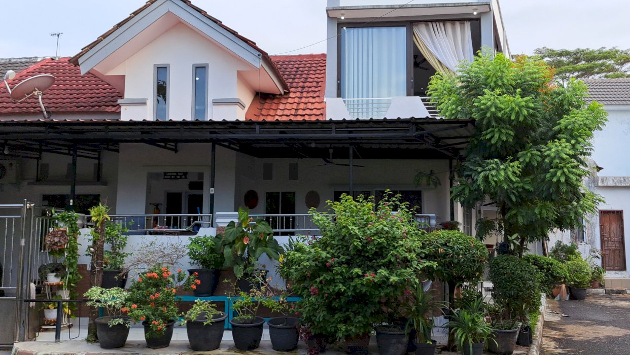 Dijual Murah Rumah 2 Lantai Beserta Isi di Batam Centre