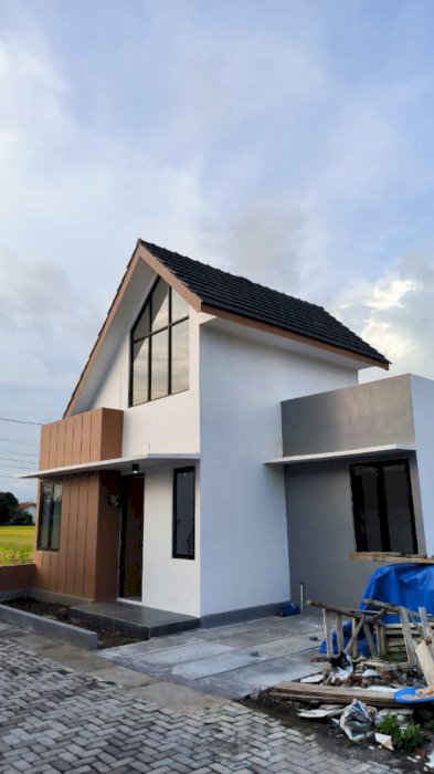 DI JUAL RUMAH 2 LANTAI DI GRAHA BENGGGALA RESIDENCE DI CILACAP
