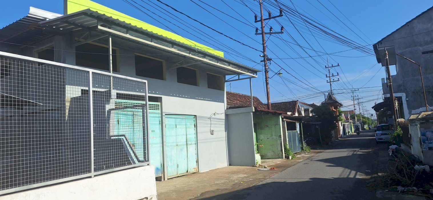 Bangunan baru bisa untuk ruko gudang  rumah pinggir jalan