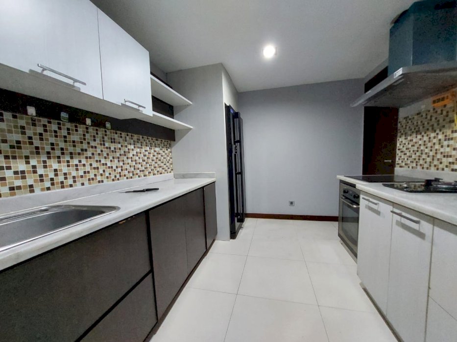Taman Anggrek Unit 3+1BR Full Furnish+Renov Dkt Mall TA+CP