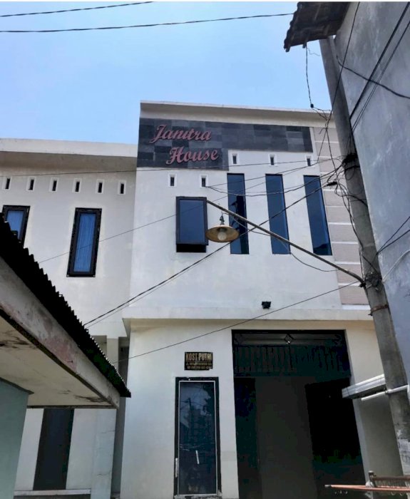Kost 10 Pintu Minimalis Murah