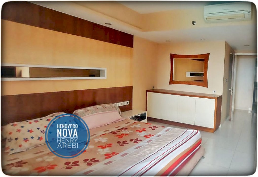 Taman Anggrek Condo 2+1 BR Lantai Rendah Sdh Renov Hadap Timur