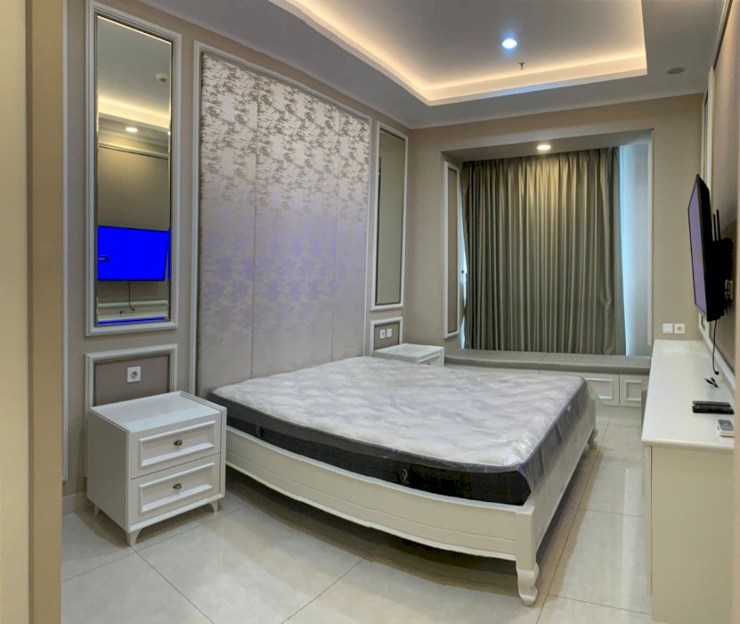 Taman Anggrek Residence Unit 2+1 BR Furnished Dkt Mall Taman Anggrek