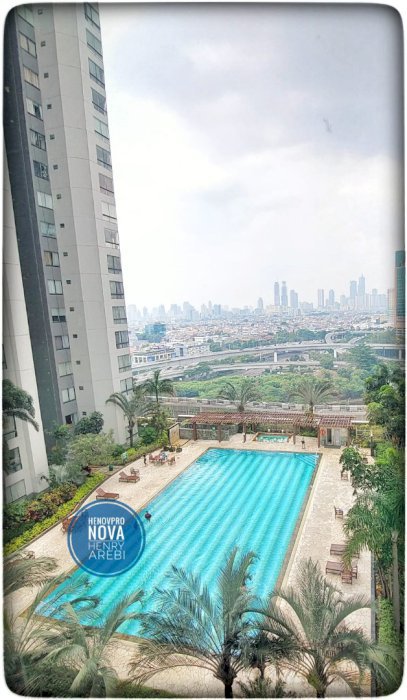 Taman Anggrek Condo 4+1 BR SPECIAL UNIT Sdh Renov Hadap Pool+City