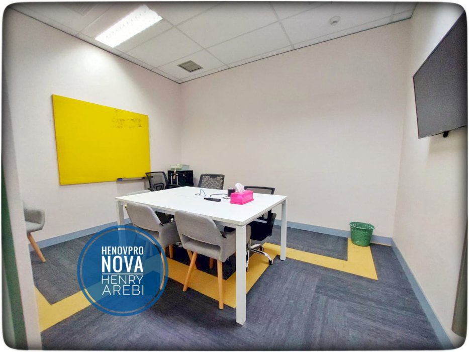 Soho Capital Office Space For Rent Furnish High Floor City View