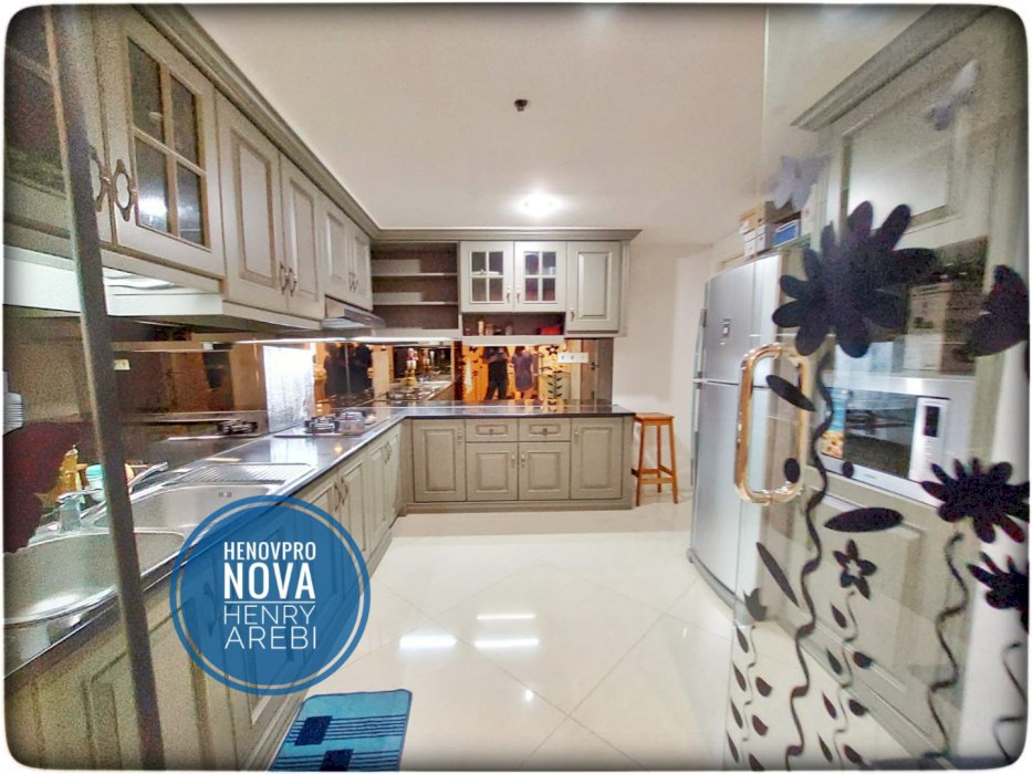 Taman Anggrek Condo 3+1BR SPECIAL UNIT Sdh Renov Brand New