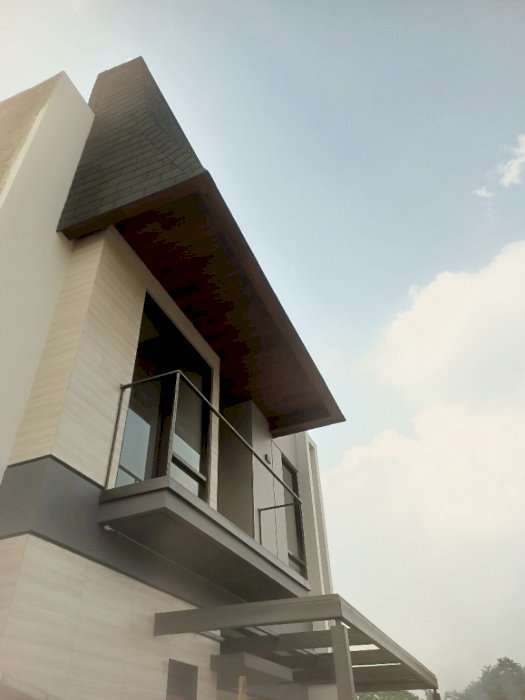 MAS PUTIH TOWNHOUSE PILIHAN CLUSTER BARU DEKAT AKSES TOL PANCORAN MAS