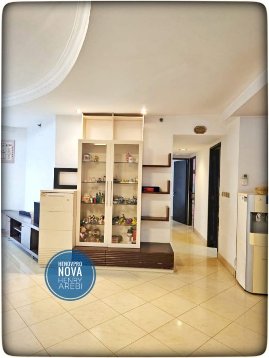 Taman Anggrek Condo 3+1BR SPECIAL UNIT Sdh Renov Hadap Garden+Pool