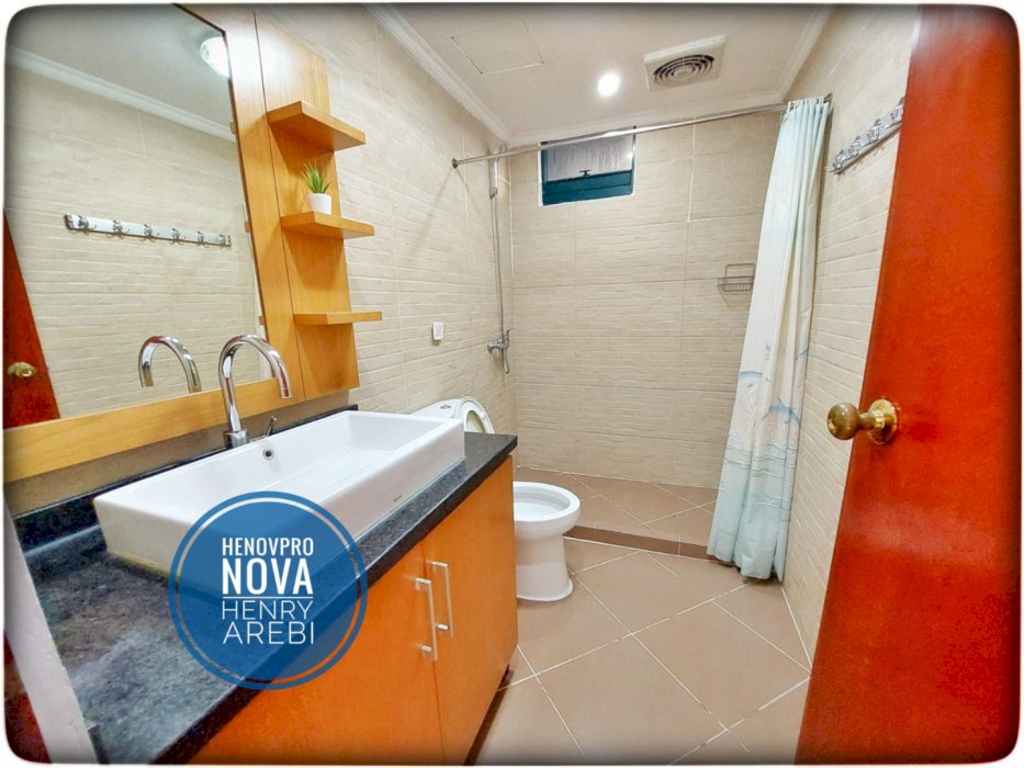 Taman Anggrek Condo 2+1BR SPECIAL UNIT Sdh Renov Hadap City