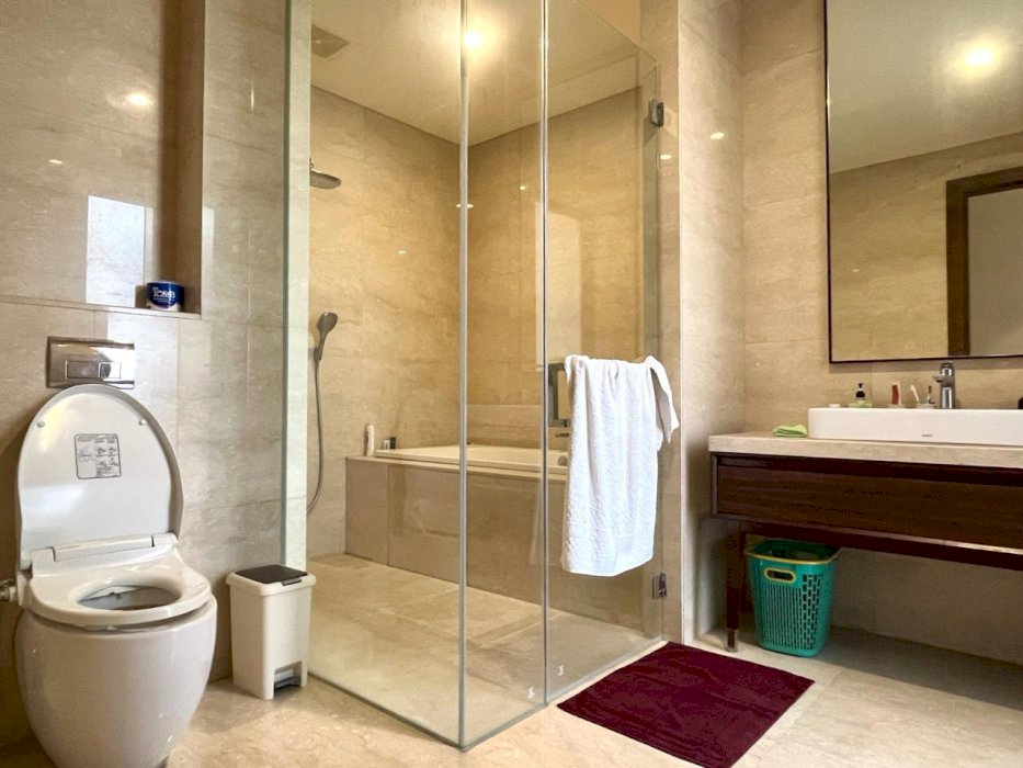 TURUN HARGA PAKUBUWONO SPRING 2+1BR Full Furnish BEST VIEW JARANG ADA