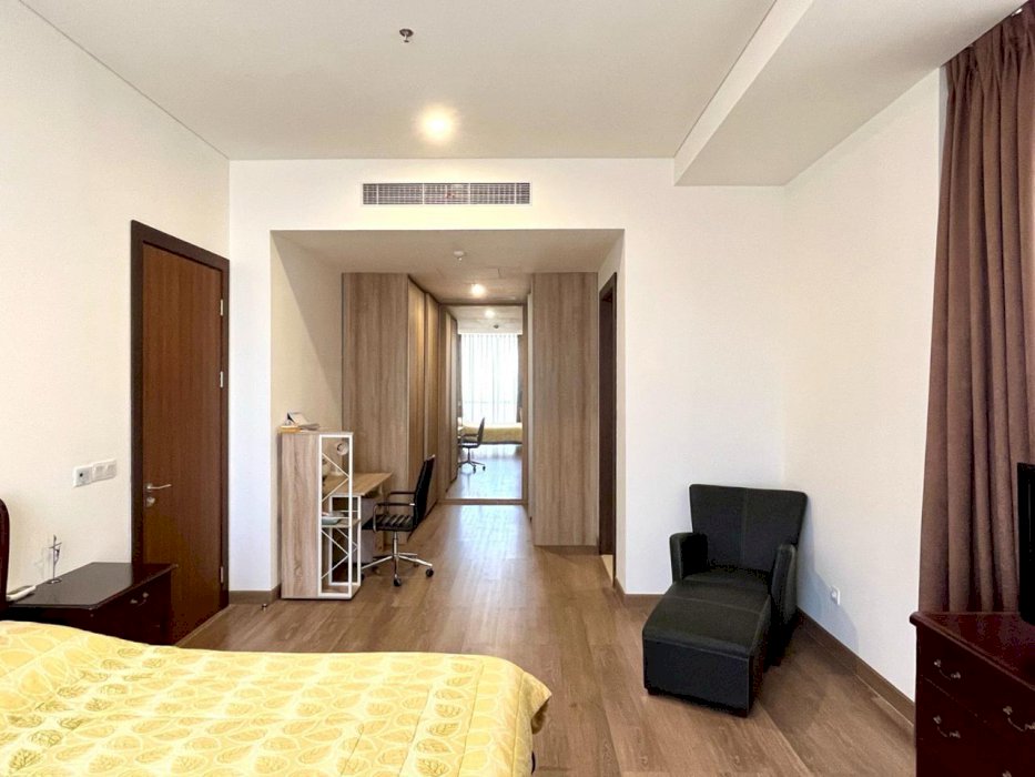 TURUN HARGA PAKUBUWONO SPRING 2+1BR Full Furnish BEST VIEW JARANG ADA
