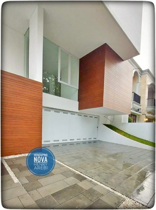 RUMAH PONDOK INDAH TROPICAL MODERN PRIVATE LIFT RUMAH TERBAIK