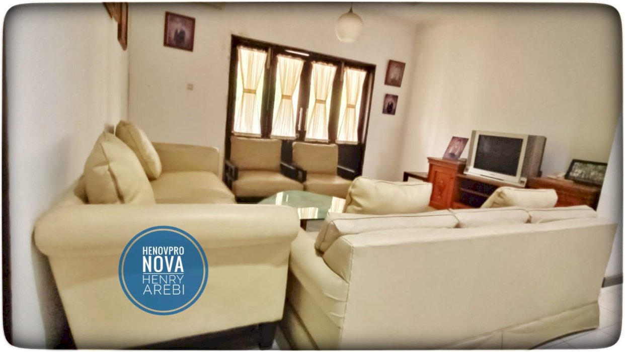 RUMAH SULTAN BINTARO LUX DAN CANTIK SEKTOR IX