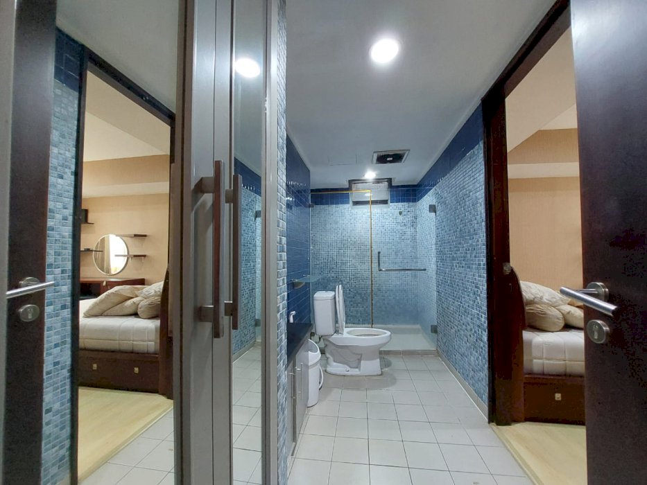 Taman Anggrek Unit Cantik 3+1 BR Full Furnish+Renov CityView
