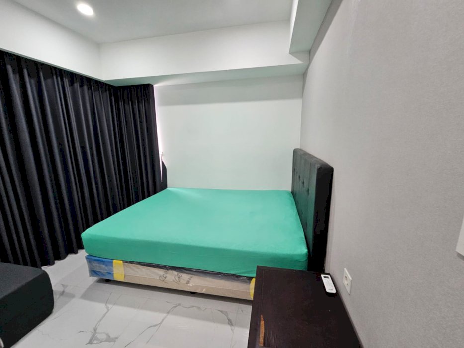Taman Anggrek Unit SUDUT BRAND NEW 2+1 BR Full Furnish+Renov CityView
