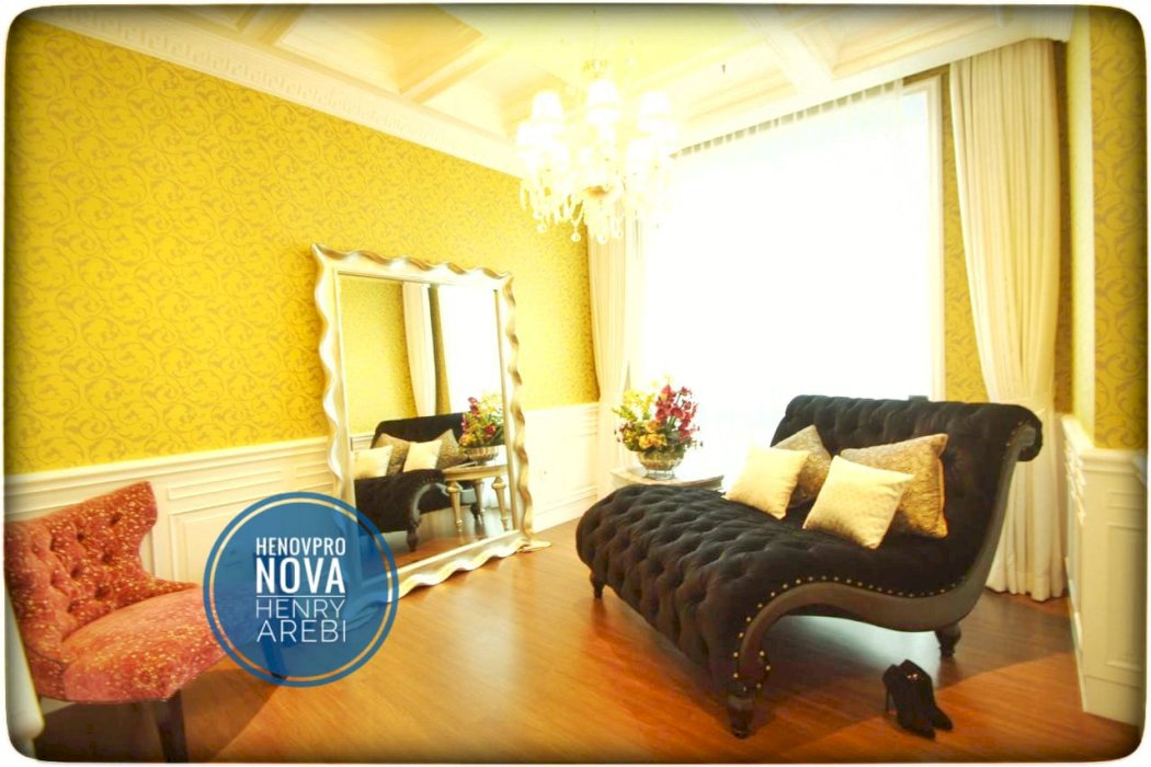 Pakubuwono Signature 4BR+1 Study Luxury Unit Mid Floor Best Pool View