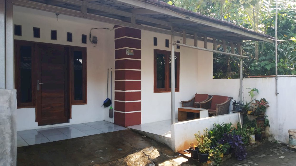 DI JUAL RUMAH MURAH DI JATIMULYA BEKASI BEBAS BANJIR