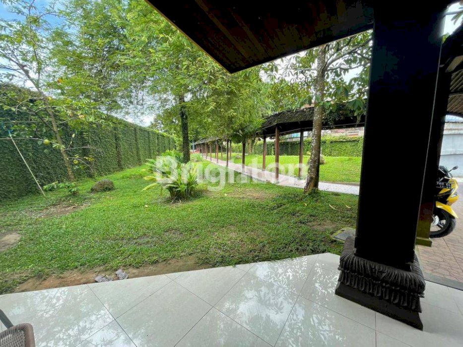 RUMAH MEWAH DAN MEGAH INDAH MEMPESONA